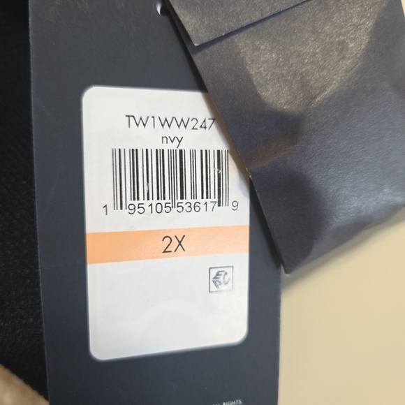 Tommy Hilfiger Women's Pea Coat Navy Blue Size 2X Button Front New With Tags - Picture 8 of 8